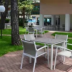 Rosen Garden 3*