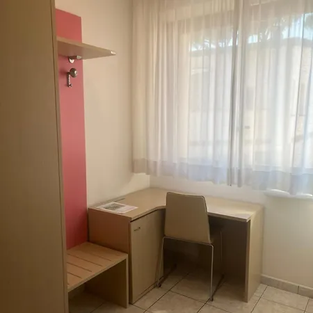 Hotel Rosen Garden 3*