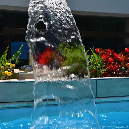 Rosen Garden 3*
