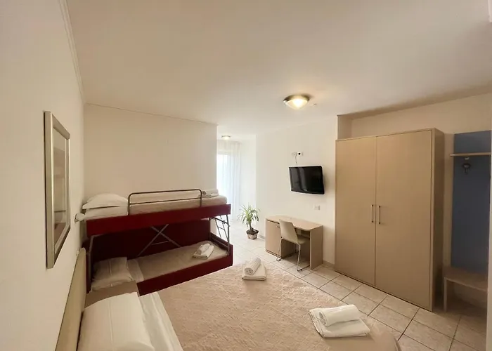 Otel Rosen Garden Milano Marittima