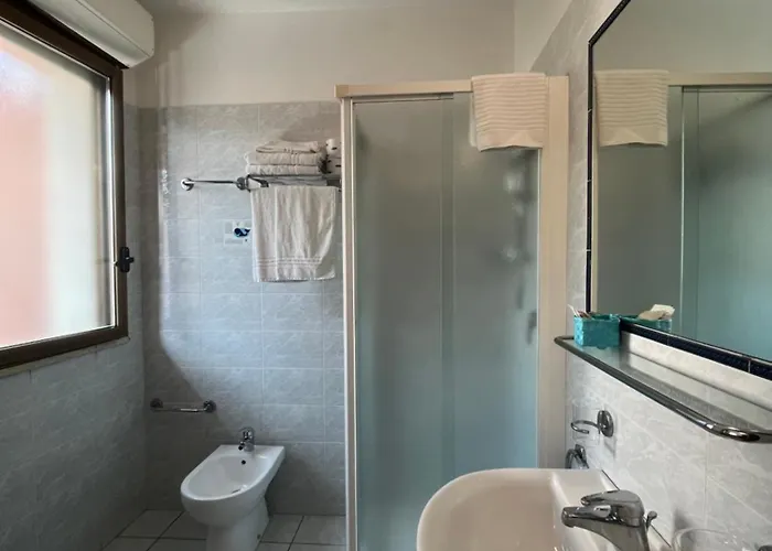 Otel Rosen Garden Milano Marittima