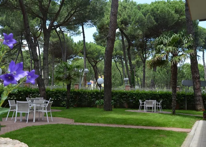 Ξενοδοχείο Rosen Garden